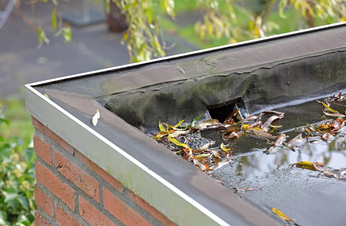 Commercial roofing work in Toledo, OH