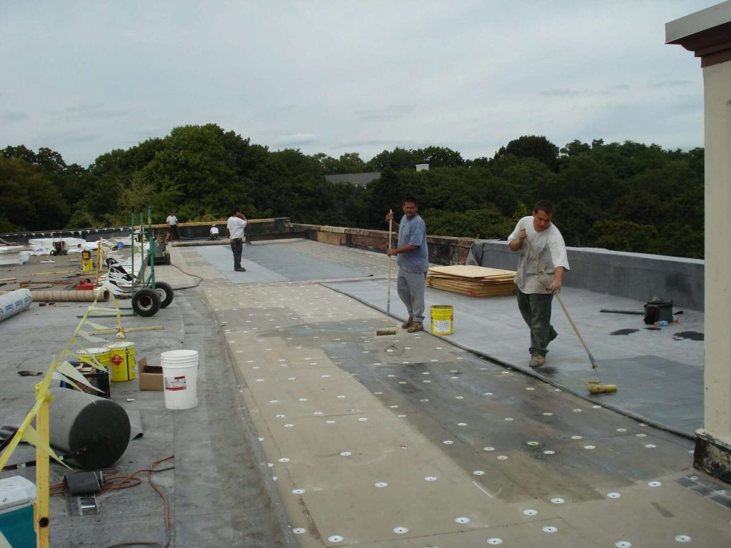 Commercial roofing work in Toledo, OH