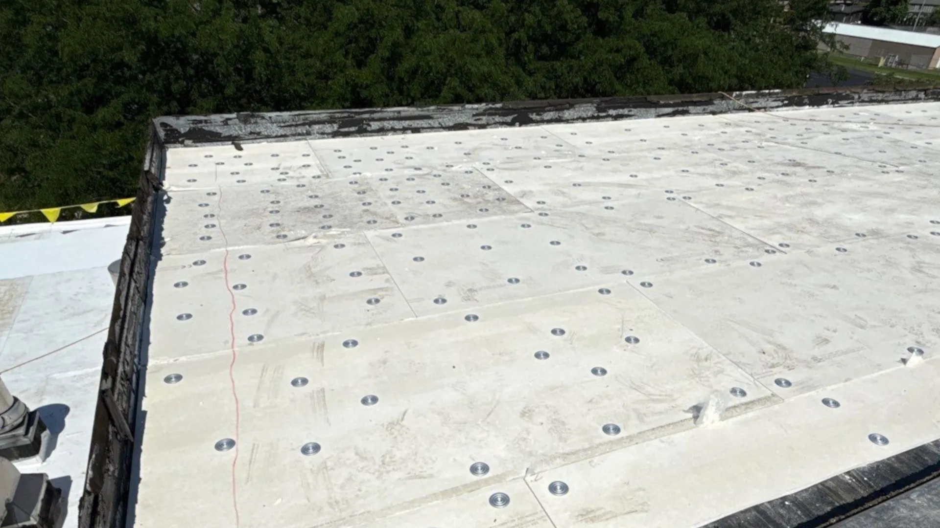 Commercial roofing work in Toledo, OH