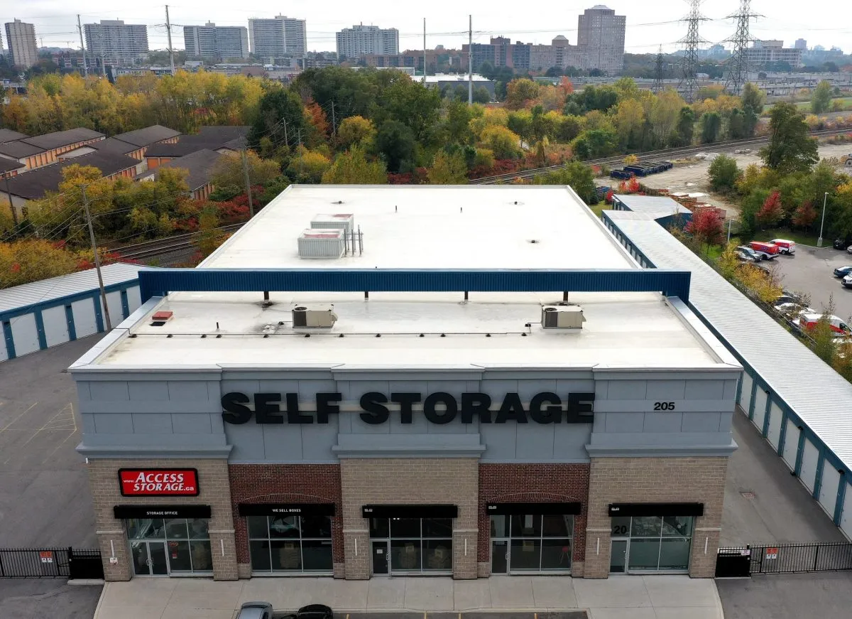 Commercial roofing work in Toledo, OH