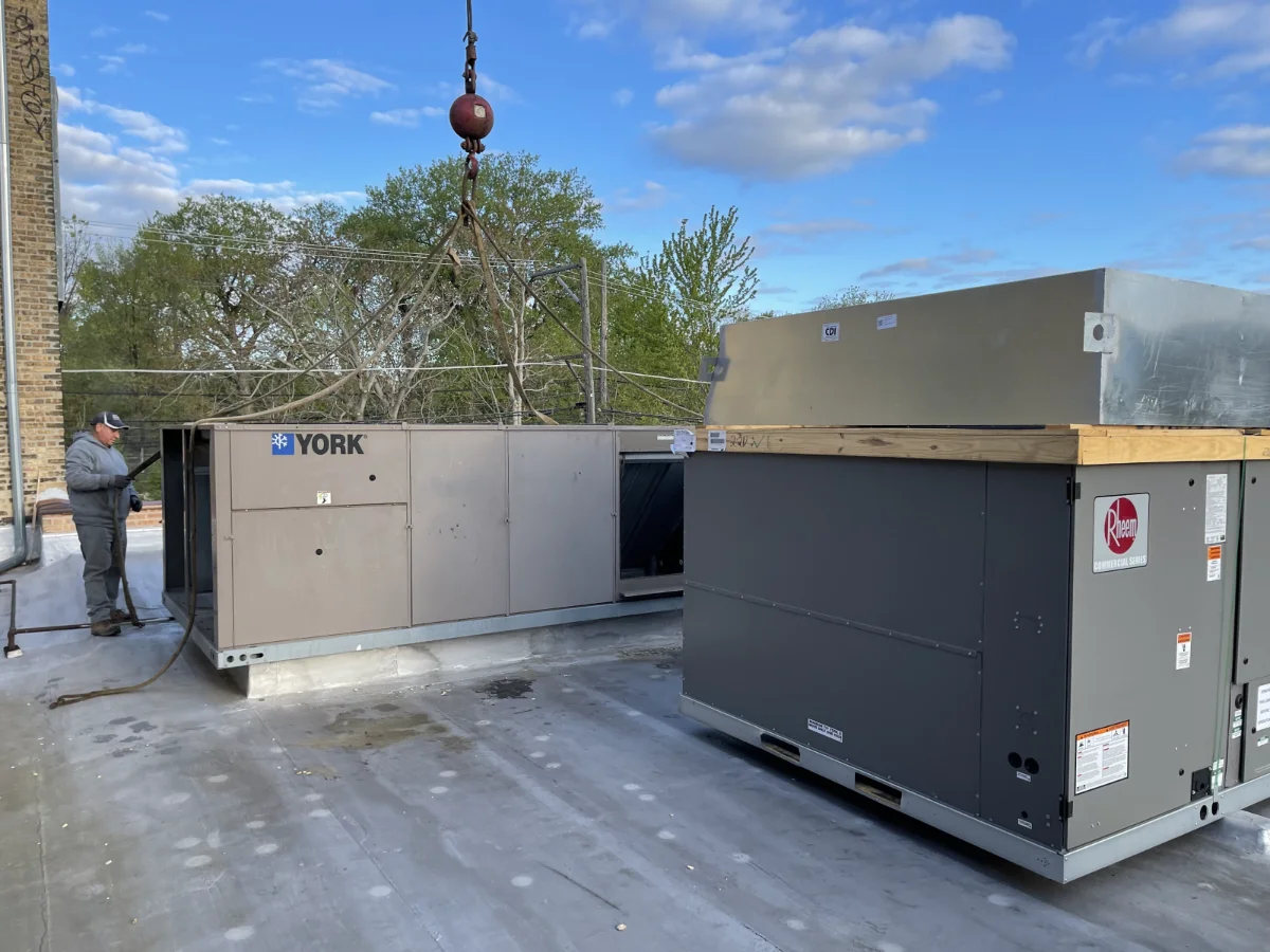 Commercial roofing work in Toledo, OH