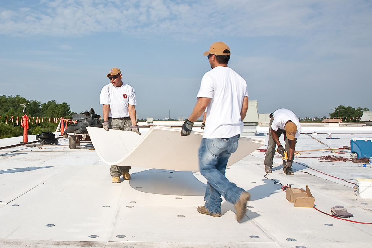 Commercial roofing work in Toledo, OH